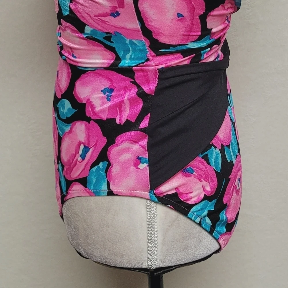 Union Made 70s Vintage Robby Len Pink Rose Half-Belt Low Back One-piece Swimsuit